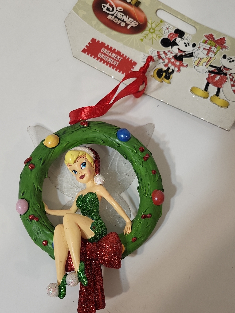 NWT Disney Store Tinker Bell in Wreath Christmas Ornament Pixie Fairy Dust